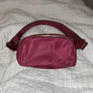 Lululemon belt bag